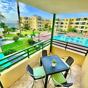 https://las-olas-sand.in-canary-islands.com