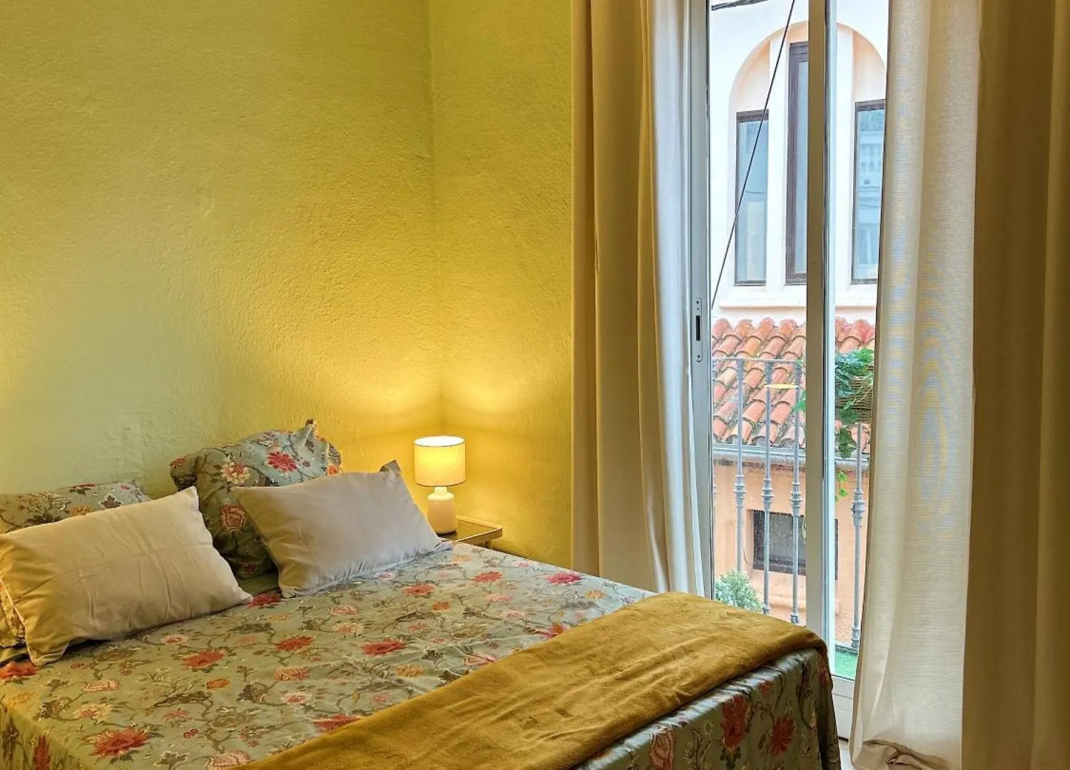 Central Market Apartment Calella España